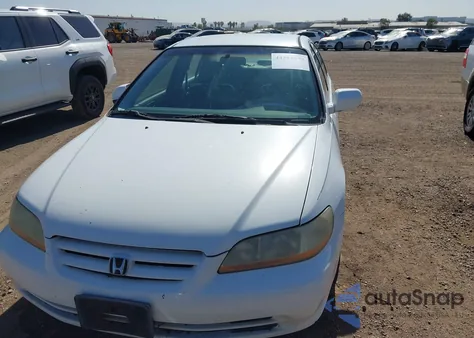 2001 Honda Accord 2.3 Lx from USA, damaged, VIN 1HGCG56411A054968